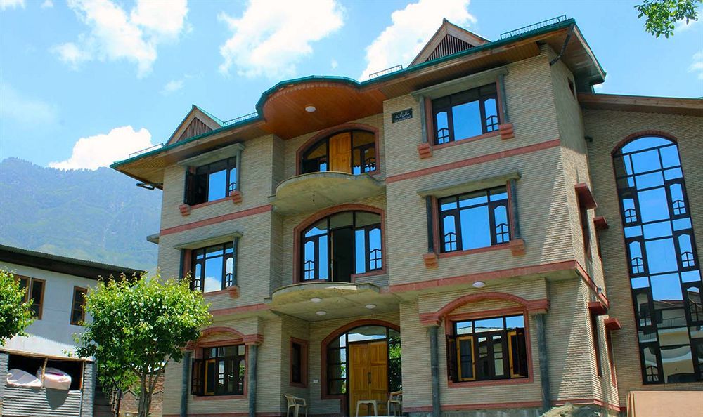 Hotel Sheesha Residency à Srīnagar Extérieur photo